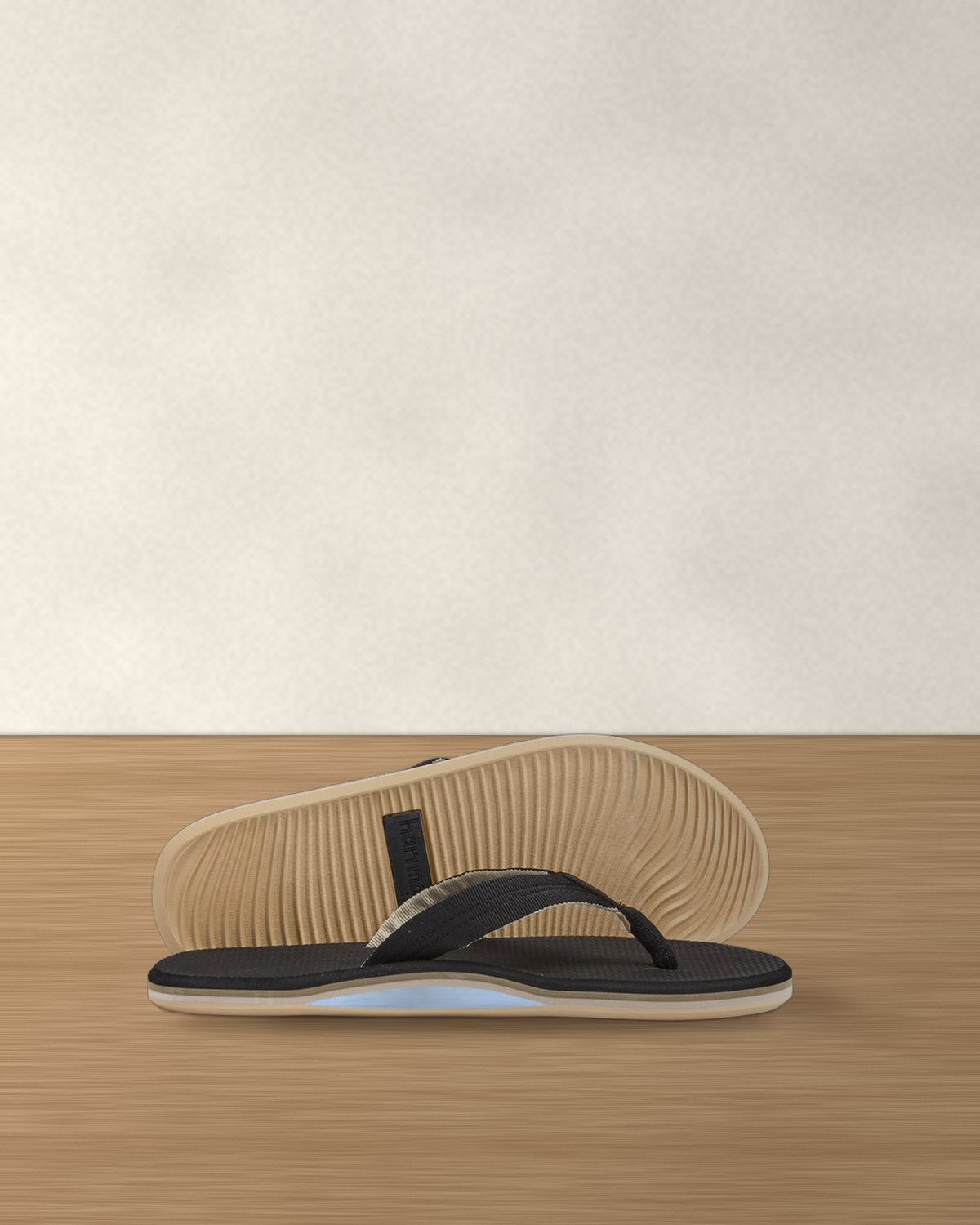 Hari Mari Dunes Flip-Flop, Stapl studio still on linen