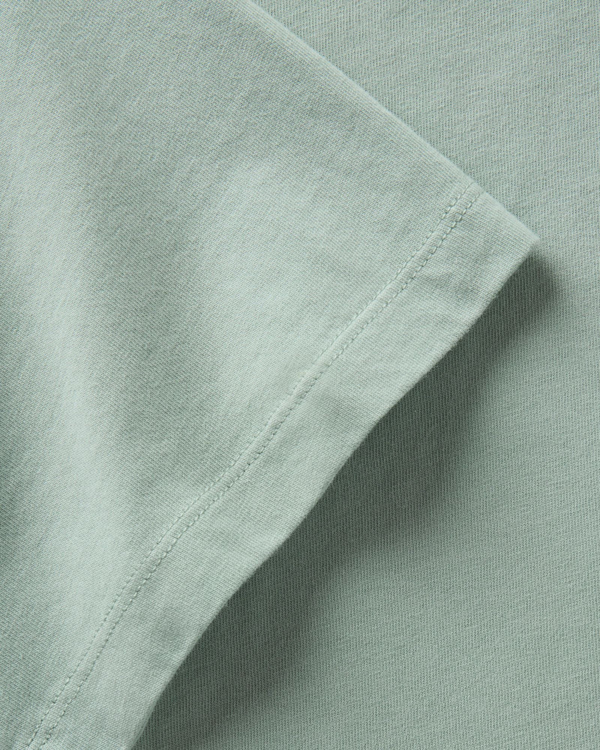 Taylor Stitch Regenerative Cotton Tee in Faded Pine